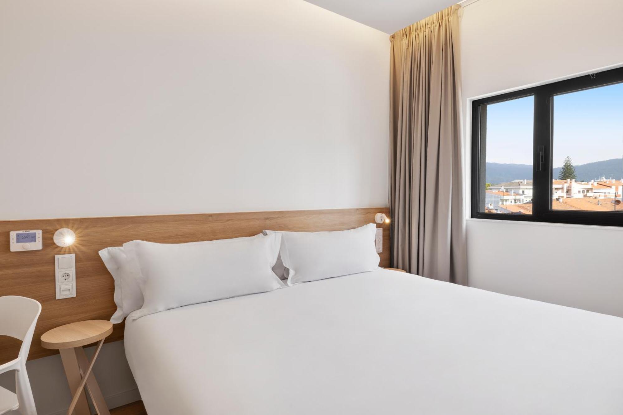 B&B Hotel 비아나도카스텔로 외부 사진