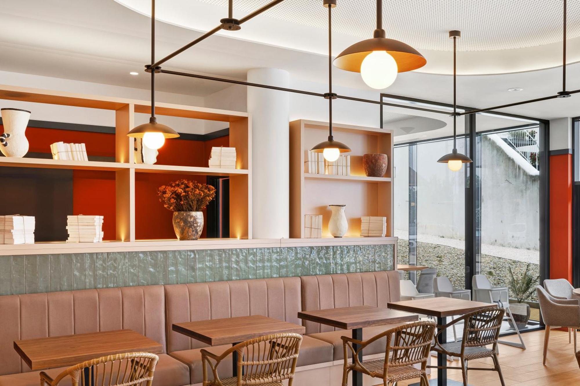 B&B Hotel 비아나도카스텔로 외부 사진